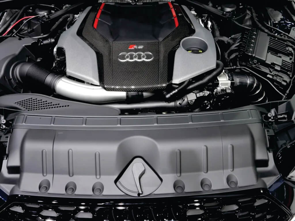 Audi R5